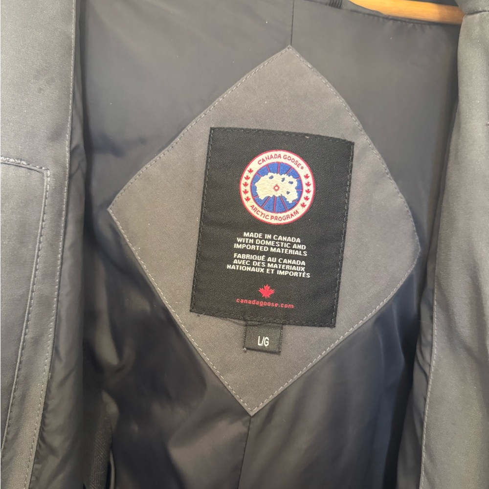 Canada Goose Rossclair - Graphite Grey Parka with Fur-Trim Hood - Picture 4 of 14